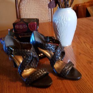 Victor Alfaro Women's Heel 9M